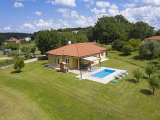 Elegant Villa with Private Pool - 7