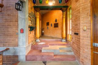 AR Lighthouse Bay Villa with Terrace Jacuzzi by Roscotel - 4