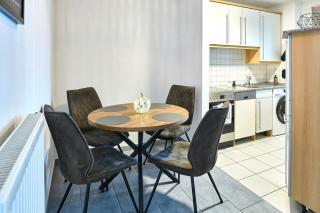 Wohlfühlnest St Leon Rot Aufzug Klima Balkon - 4