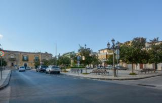 Stunning Home In Solarino - 4