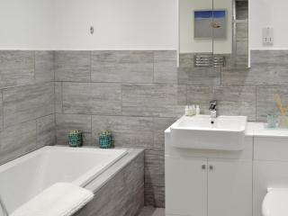 Deepwater Point Apartment - 2