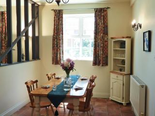 Granary Cottage - 4