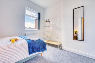 Charles Street - Contractor Accommodation - 5