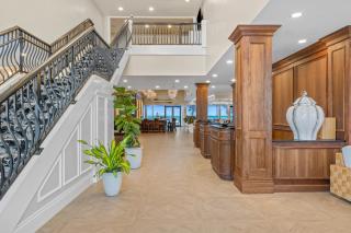 Sundial Beach Resort & Spa - 8