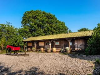 The Stables At The Oaks - 0