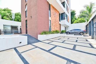 Corporate hub, close to shopping - 7