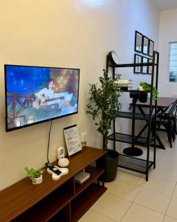 Cozy 2 Bedroom Home in Lucena with AC and Fast WiFi - 0