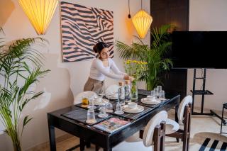 3000Sqft Ultra Luxury Apartment with Private Cinema In Delhi Poshest Locality Greater Kailash 2 - 0