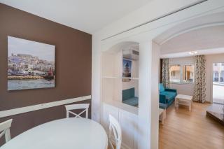 Apartamentos turísticos Jardines del Plaza - 8