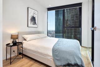 Cosy 2BR Apartment in Heart of Melbourne - 7