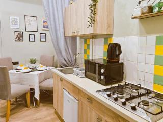 Centrally located 2 Bedroom Apartment, 5 min Walk to Old Town, Train & Bus stations - 7