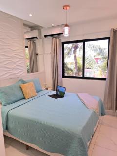 Salvador, Brasil 50 meters of the beach - 9