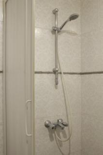 Cozy Ground Floor 2 BR Apartment in Maadi - 9