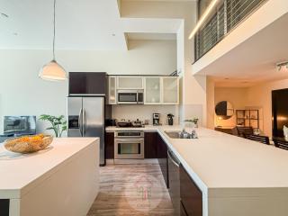 Sleek 1BR Loft in Luxury High-Rise - 103 - GL - 8
