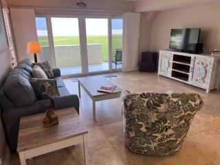 Pier Point South Oceanfront Condo A-1 - 7