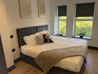 Sia Court, Flat 5 - 4