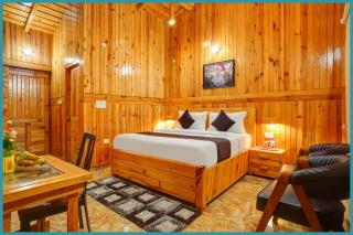 Hotel ! Ambience Peachwood !! Resort Nainital with -Restaurant -Parking -Mountain View -Hustlefree -noisefree -playingarea #wifi - Near Bohra kot Ram Garh Park- A Premium Hotel In Nainital - 4