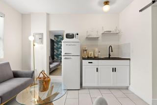 Byron Avenue Suites - 1