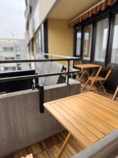 City-Balkon 2 SZ, 2 Bad, 6 Gäste - Brunswick - 1