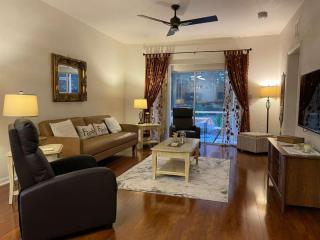 New In City Comfort Condo Getaway - 7