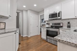 535 Douthit Ferry Cartersville - 1