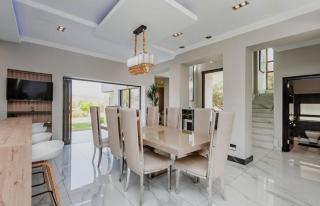 Home - 4