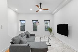 2 Bedroom 2 and a Half Bath Townhouse Stadium and Downtown Nearby - 8