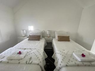 Bougain Villa - 8