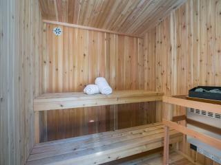 Sleep 8 Hot Tub Backyard Retreat 5 Min To Falls - 4