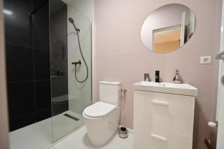 Grand Center Apartments - 3