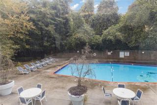 Modern Midtown 2BR 15th Floor Close to MercedesBenz Stadium - 8