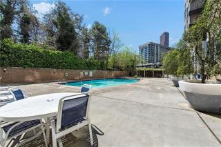 Modern Midtown 2BR 15th Floor Close to MercedesBenz Stadium - 9