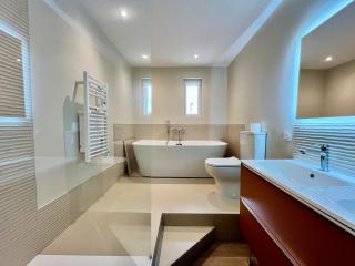 Magnifique Vue Vieux Port et Tours de La Rochelle - Appartement 120m2 - Les Suites du Trente - 1