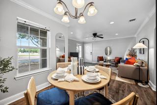 Walk to AT&T Stadium - Modern 2BR With Backyard - 6