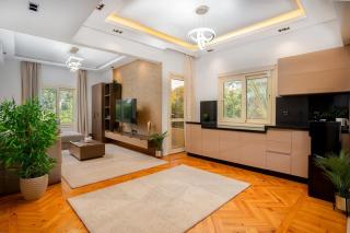 Luxury Villa Zayed Khan Family Stay - 2