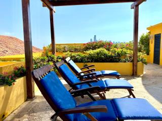 by Calamari Homes - El Porvenir 402 walled city - 6