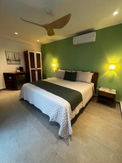Central Hotel Boutique - 3