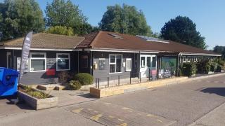 Gorgeous Serenity 2 and lovely Serenity 1 are 3 bedroom 2 bathroom caravans - 9