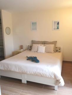 Nîmes les pins studio parking privé extérieur - Nîmes - 9