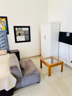 Airport Guest House - 1