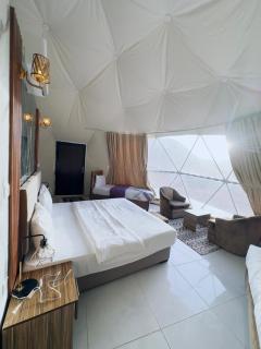 Rum STAR luxury camp - 1
