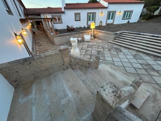 Tower Junior Queen Suite at Casa dos Macieis, Camino Santiago direct access & Optional Agritourism - 8