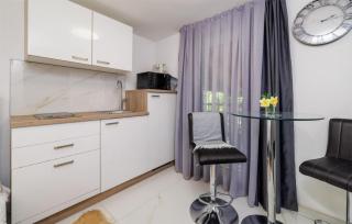 Gorgeous Apartment In Crikvenica With Wifi - 7