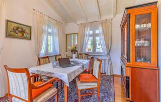 Nice Home In Peroj With Private Swimming Pool, Can Be Inside Or Outside - 5