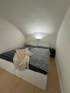 Luxury apartment in the historic city center - 1