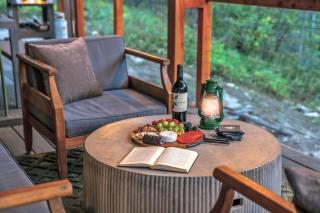 Dog Friendly, Year Round, Creekside Cabin, Hot Tub, 6 Acres - 7