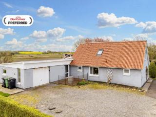 9 person holiday home in Thyholm-By Traum - 0