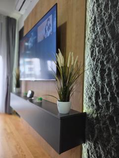 Nest on Nine - 9
