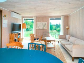 6 person holiday home in Fårevejle - 2