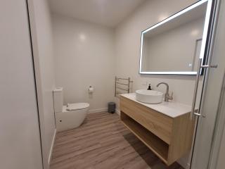 Tainui Charm - Fully renovated, 3 bedrooms - 7